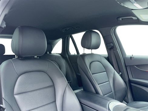 Used 2021 Mercedes-Benz GLC 300 image 46