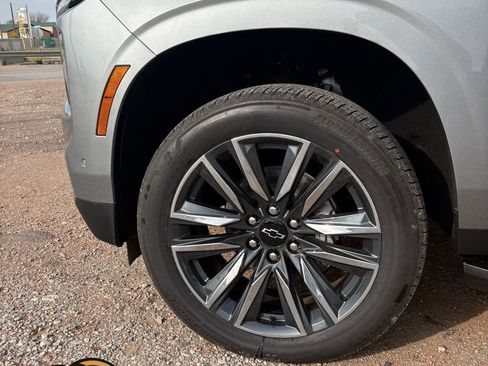 New 2026 Chevrolet Tahoe LS w/ LS Custom Edition AWD/4WD image 16