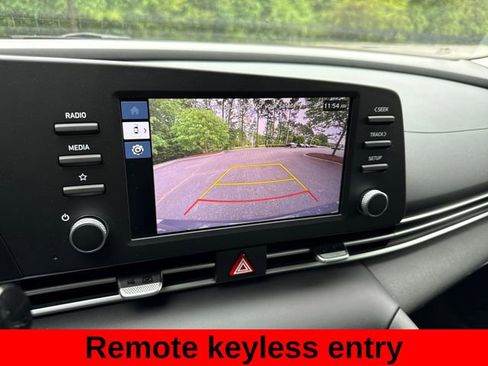 Used 2026 Hyundai Elantra SE w/ Cargo Package FWD image 20
