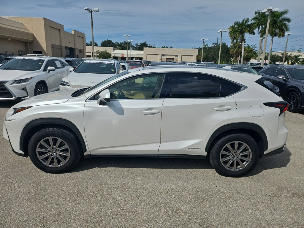 Used 2018 Lexus NX 300h AWD w/ Comfort Package image 8