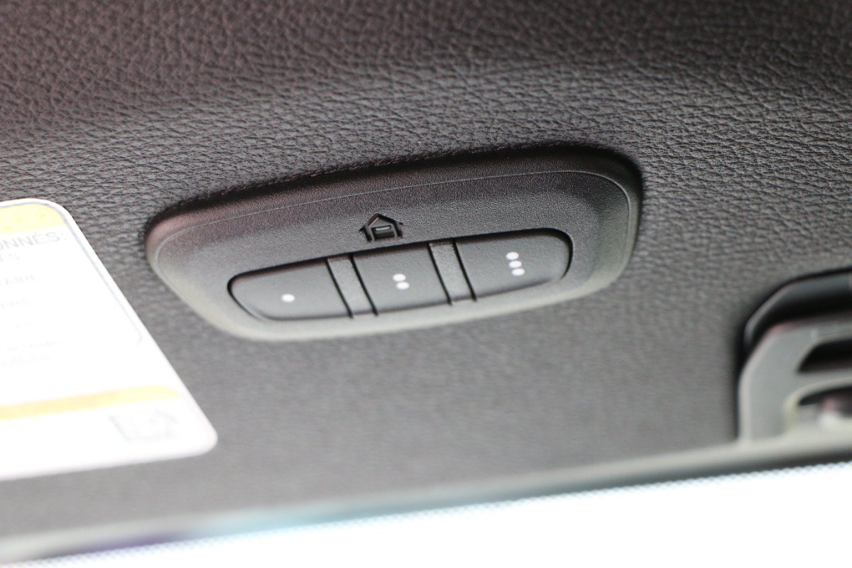 Used 2025 Jeep Gladiator Sport AWD/4WD image 23