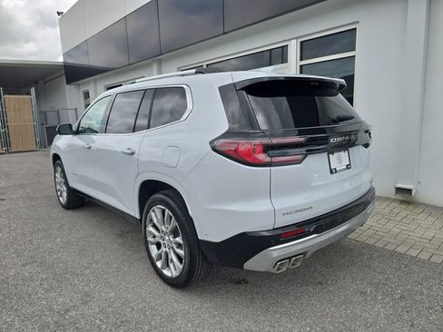 New 2026 GMC Acadia Denali w/ Super Cruise Package FWD image 5
