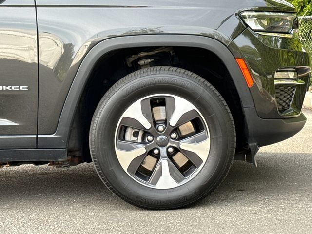Used 2024 Jeep Grand Cherokee Limited 4xe AWD/4WD image 7