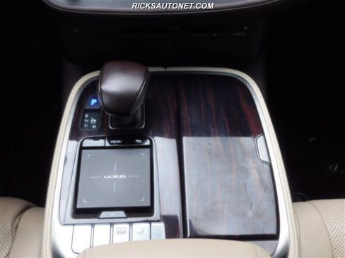 Used 2018 Lexus LS 500 AWD w/ Interior Upgrade Package image 16