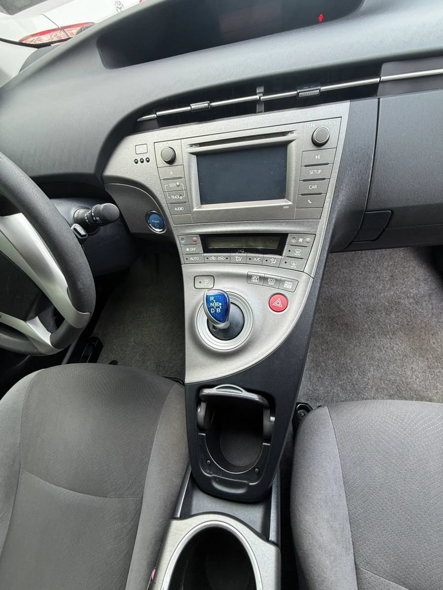 Used 2013 Toyota Prius Two FWD image 11