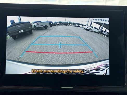 Used 2023 Toyota Corolla Cross L FWD image 24