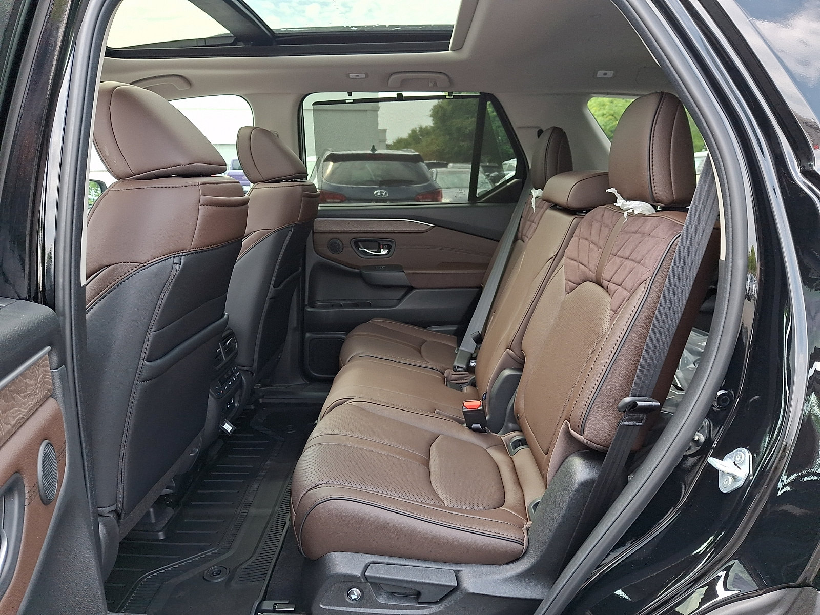New 2026 Honda Pilot Elite image 5