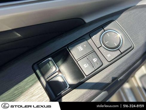 Certified 2022 Lexus RC 350 F Sport RWD image 18