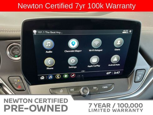 Used 2025 Chevrolet Blazer LT FWD image 25