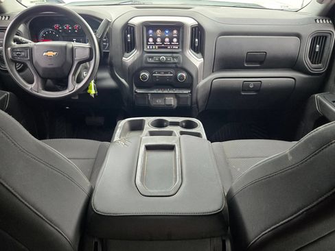 Used 2020 Chevrolet Silverado 1500 Custom w/ Custom Value Package RWD image 16