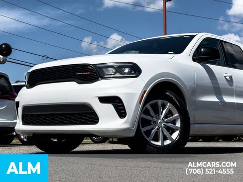 Used 2025 Dodge Durango GT RWD image 11