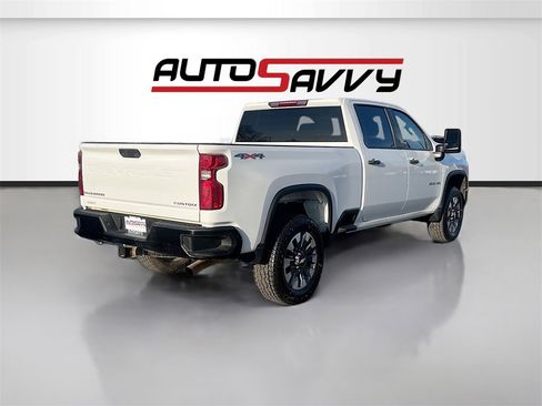 Used 2023 Chevrolet Silverado 2500 Custom w/ Custom Convenience Package image 7
