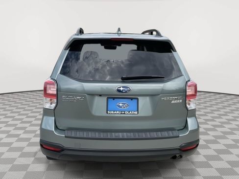 Used 2017 Subaru Forester 2.5i Premium AWD/4WD image 14