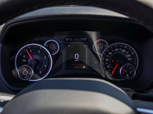 New 2026 RAM 2500 Big Horn AWD/4WD image 26