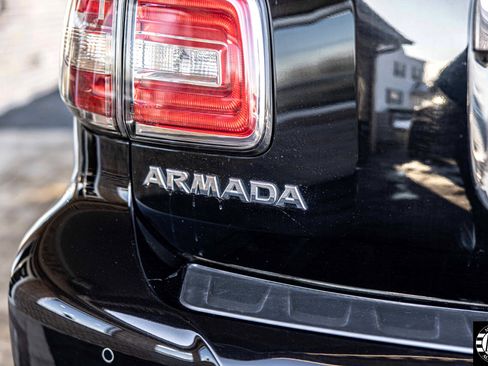 Used 2019 Nissan Armada Platinum w/ Captain's Chairs Package image 15