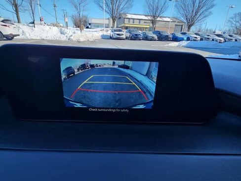 Used 2023 MAZDA MAZDA3 s image 23