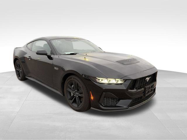 Used 2024 Ford Mustang GT RWD image 12