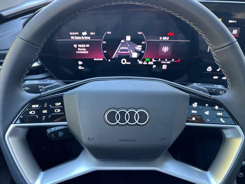 New 2025 Audi Q5 Premium Plus image 23