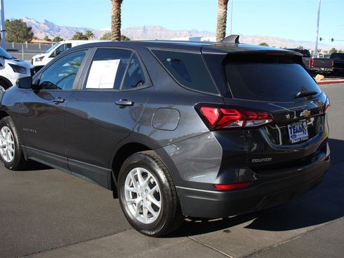 Used 2022 Chevrolet Equinox LS image 5