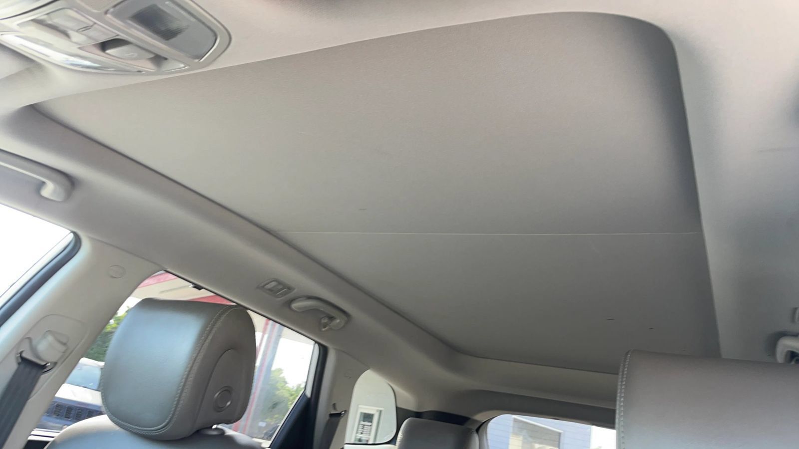 Used 2018 Hyundai Santa Fe FWD image 27