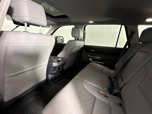 Used 2024 Toyota Sequoia SR5 w/ SR5 Premium Package AWD/4WD image 27