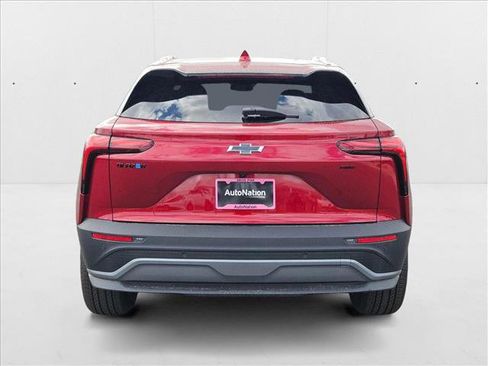 New 2025 Chevrolet Blazer EV LT image 8