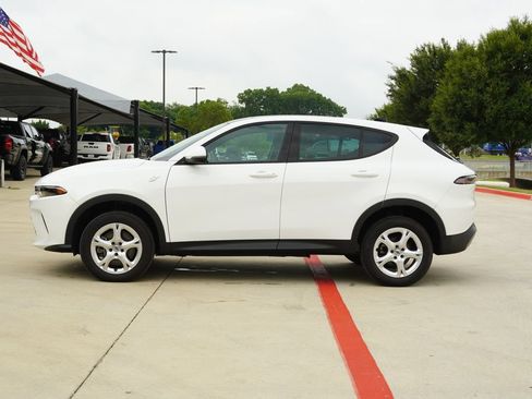 Used 2024 Dodge Hornet GT Plus AWD/4WD image 2
