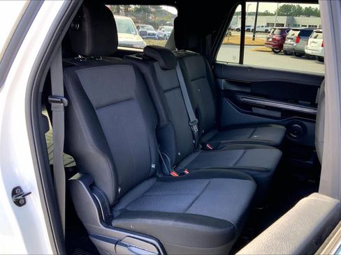 Used 2020 Ford Expedition Max XLT image 19