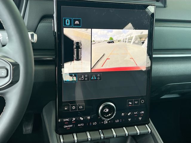 New 2026 GMC Terrain AT4 w/ Convenience Package III AWD/4WD image 9