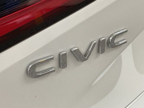 Certified 2024 Honda Civic Sport image 25