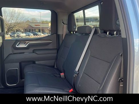 New 2026 Chevrolet Silverado 1500 LT w/ Z71 Off-Road Package image 14