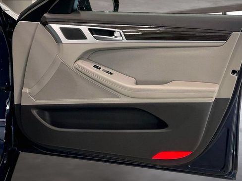 Used 2020 Genesis G80 3.8 AWD/4WD image 28