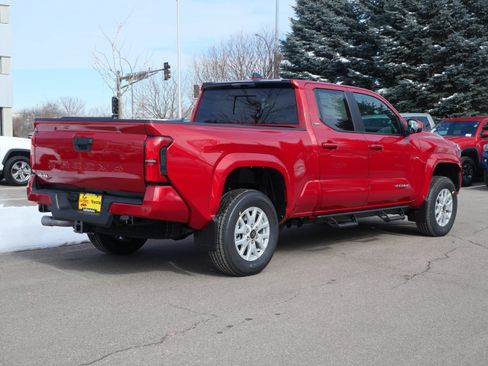 New 2026 Toyota Tacoma SR5 AWD/4WD image 2