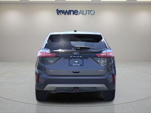 Used 2024 Ford Edge SEL w/ Convenience Package AWD/4WD image 4