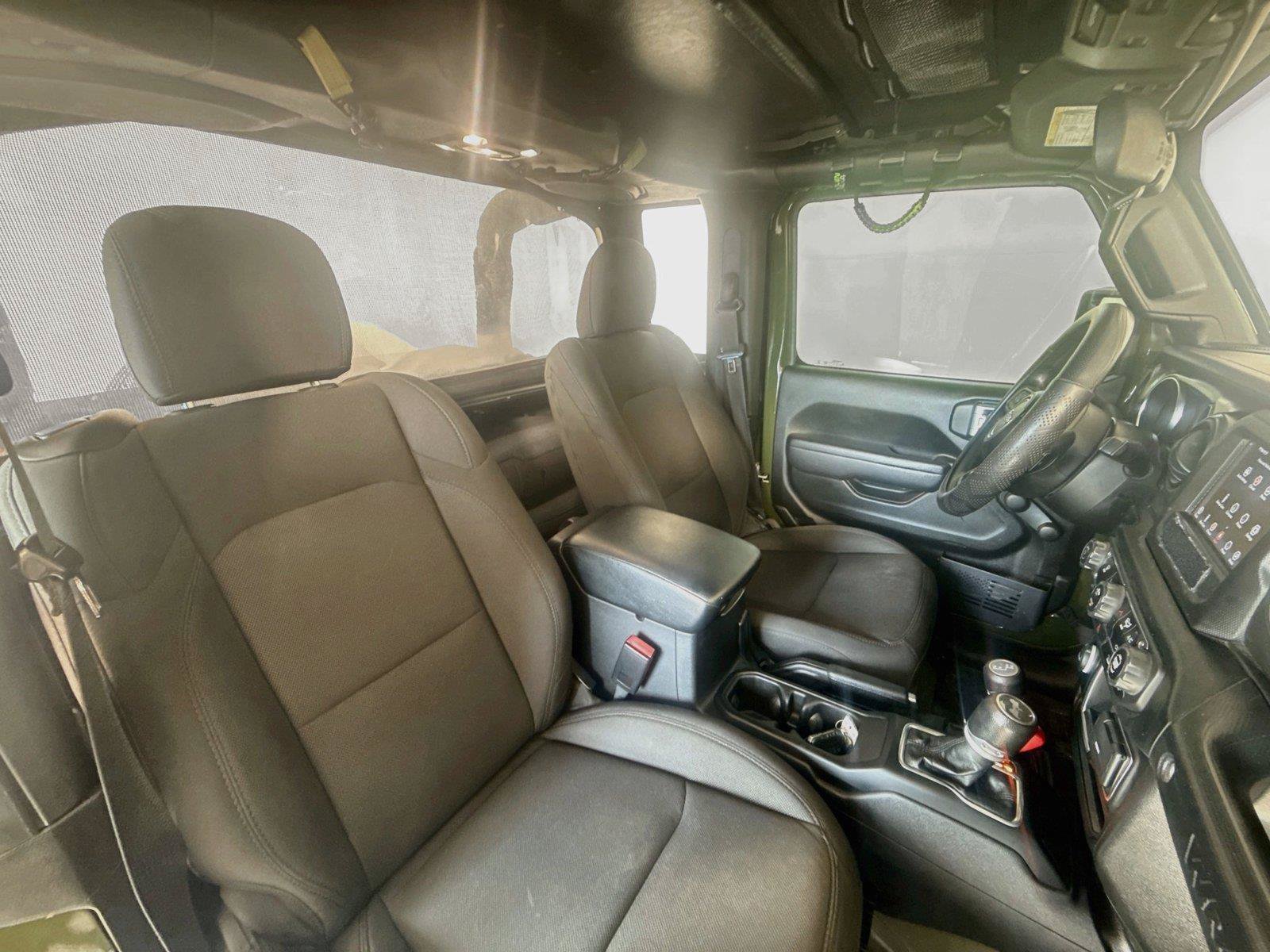 Used 2023 Jeep Wrangler Sport AWD/4WD image 25