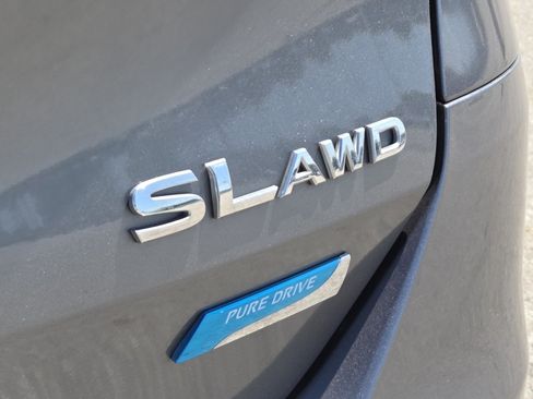 Used 2014 Nissan Rogue SL AWD/4WD image 9