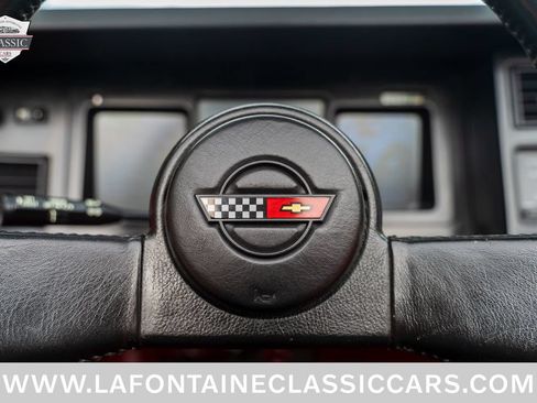 Used 1988 Chevrolet Corvette Convertible RWD image 84