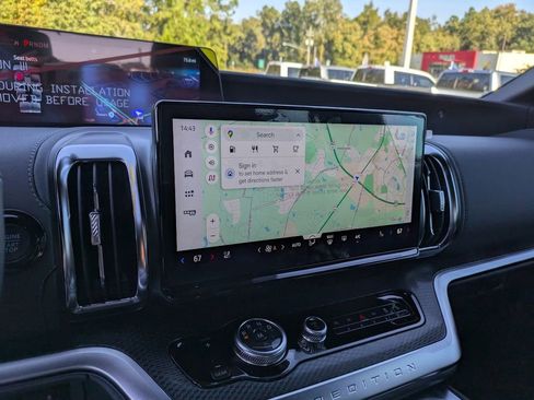 New 2025 Ford Expedition Platinum w/ Stealth Performance Package image 25