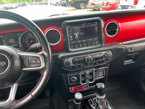 Used 2021 Jeep Gladiator Rubicon AWD/4WD image 18