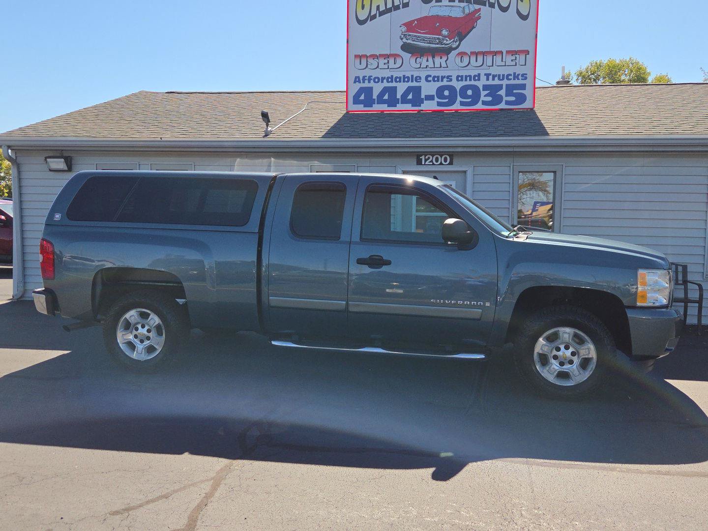 Used 2008 Chevrolet Silverado 1500 LT w/ Power Pack Plus RWD image 2