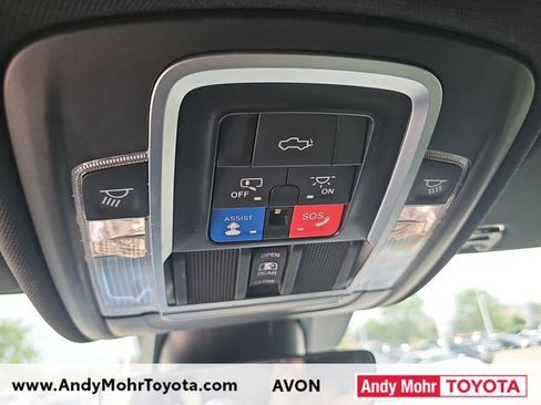 Used 2023 RAM 1500 Laramie AWD/4WD image 28