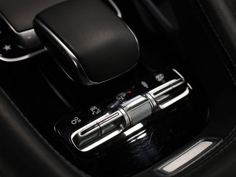 Used 2021 Mercedes-Benz GLS 63 AMG 4MATIC image 34