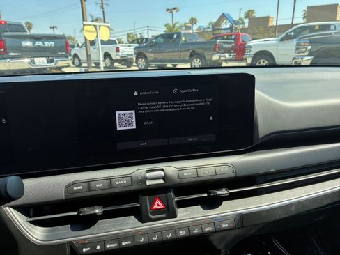 Used 2025 Kia K4 LXS image 21