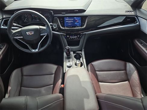 Certified 2024 Cadillac XT6 Premium Luxury w/ Technology Package image 21