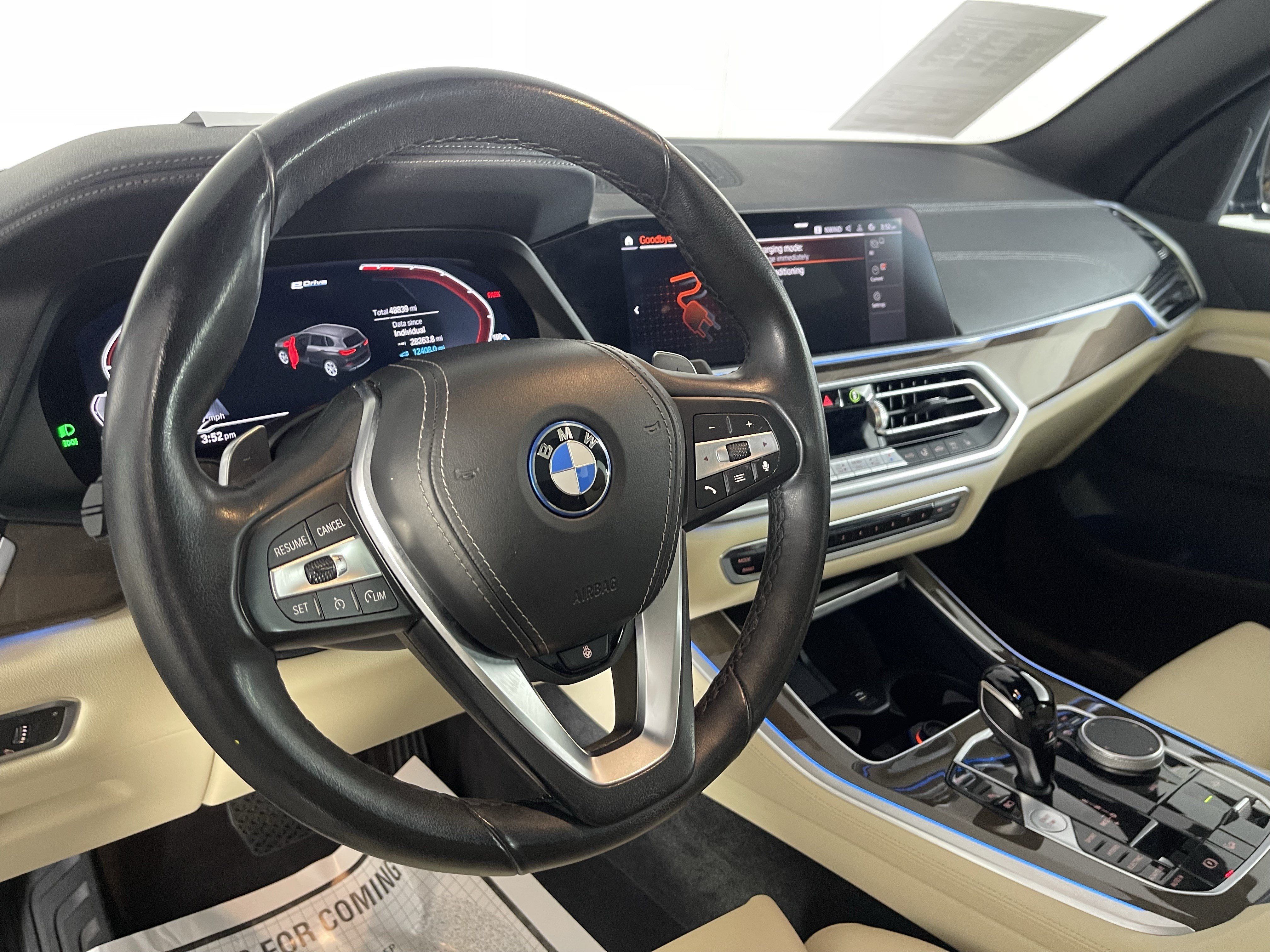 Certified 2022 BMW X5 xDrive45e w/ Premium Package AWD/4WD image 12