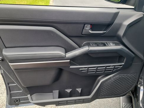 Used 2026 Toyota 4Runner SR5 image 16