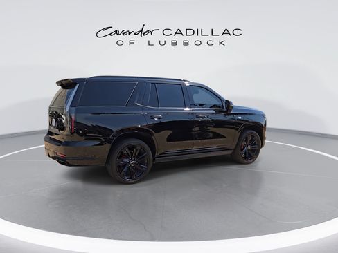 Certified 2025 Cadillac Escalade Sport Platinum w/ LPO, Floor Liner Package AWD/4WD image 8
