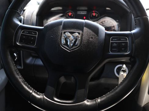 Used 2018 RAM 1500 Big Horn AWD/4WD image 18