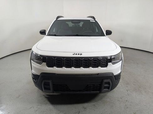 New 2026 Jeep Cherokee Laredo image 2