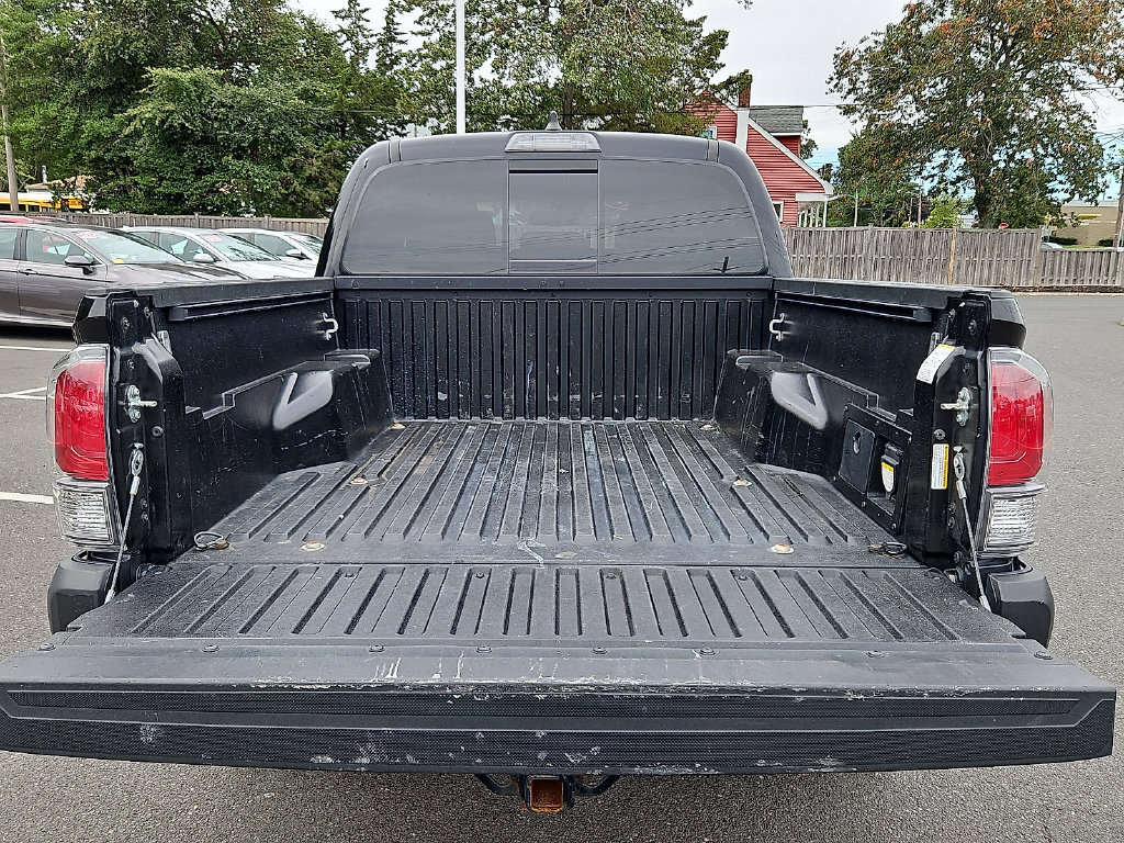 Certified 2023 Toyota Tacoma TRD Sport w/ Black Out Package (TMS) AWD/4WD image 31